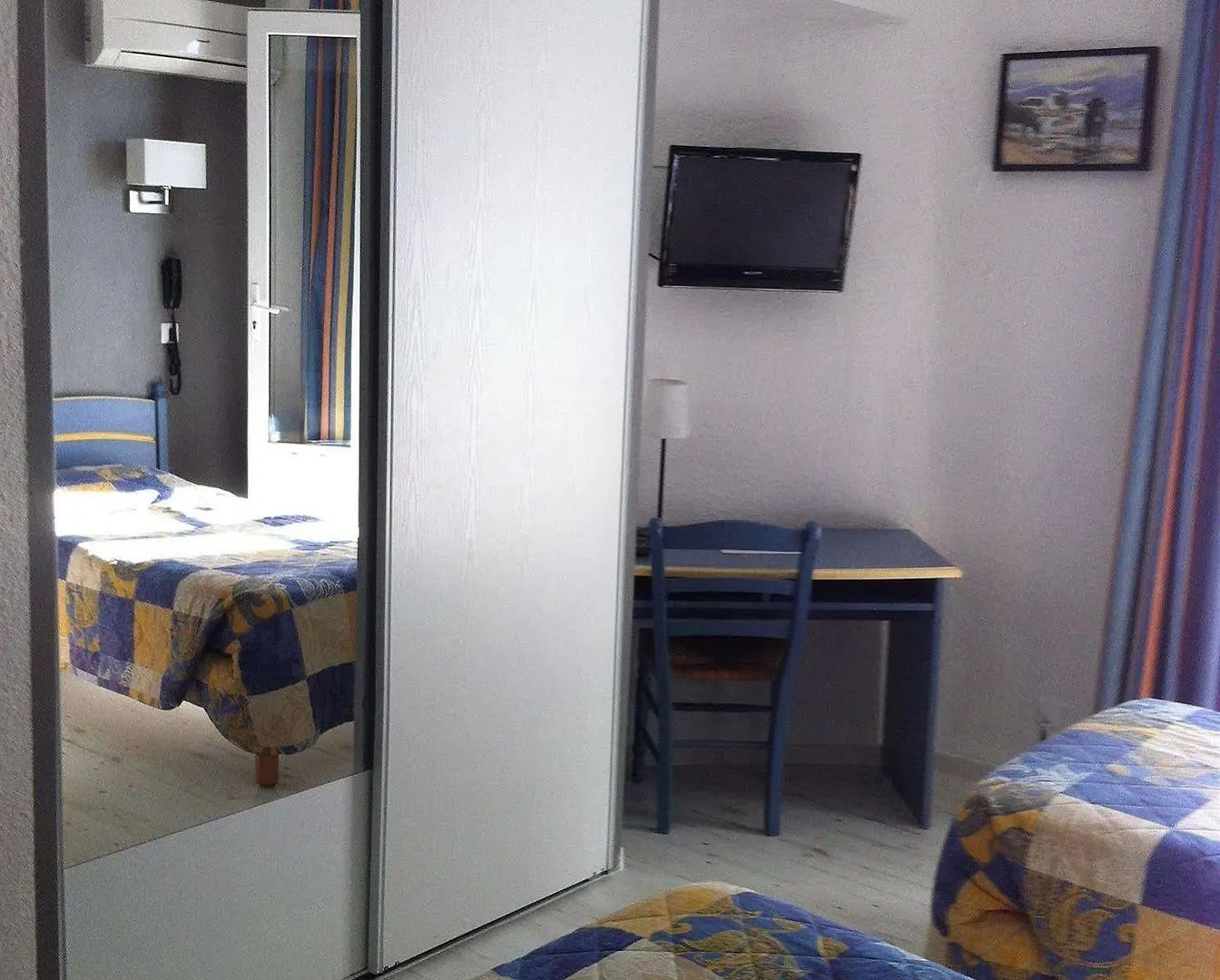 Hotel Les Palmiers En Camargue Saintes-Maries-de-la-Mer 2*,  Frankrike