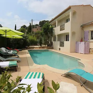 https://la-bastide-des-pins.aixenprovencehotels.org